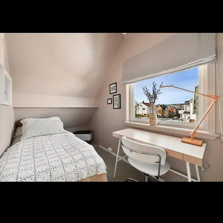 Two House Close To Ons In A Quiet Neibourhood * Stavanger